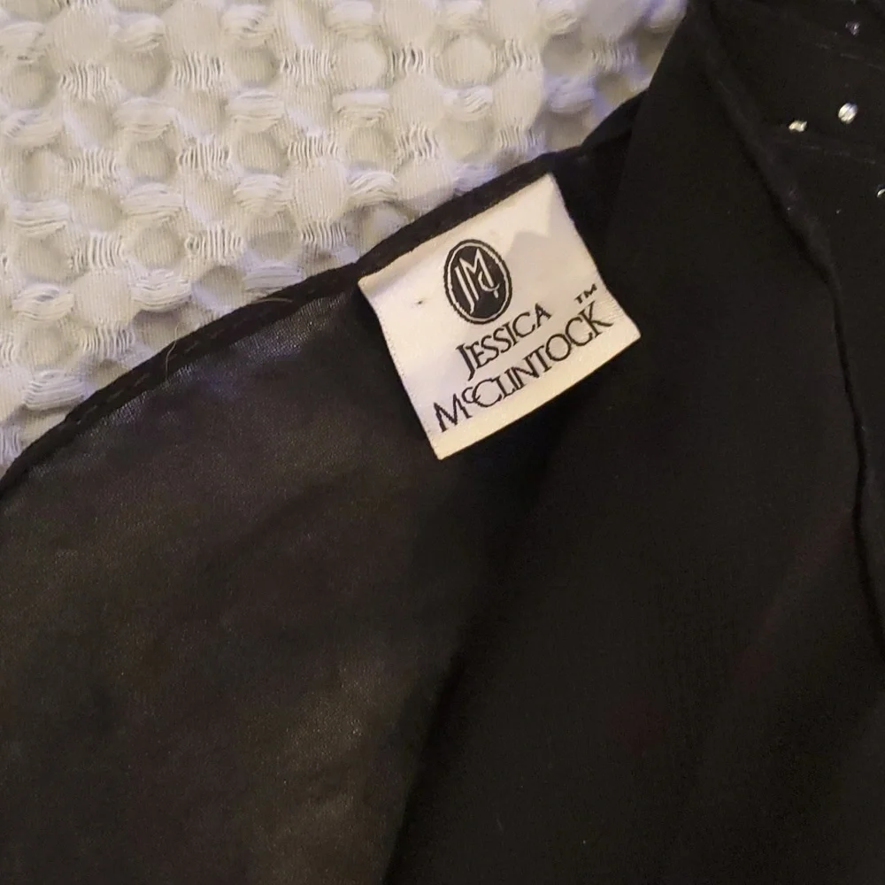 Jessica McClintock Scarf (48)